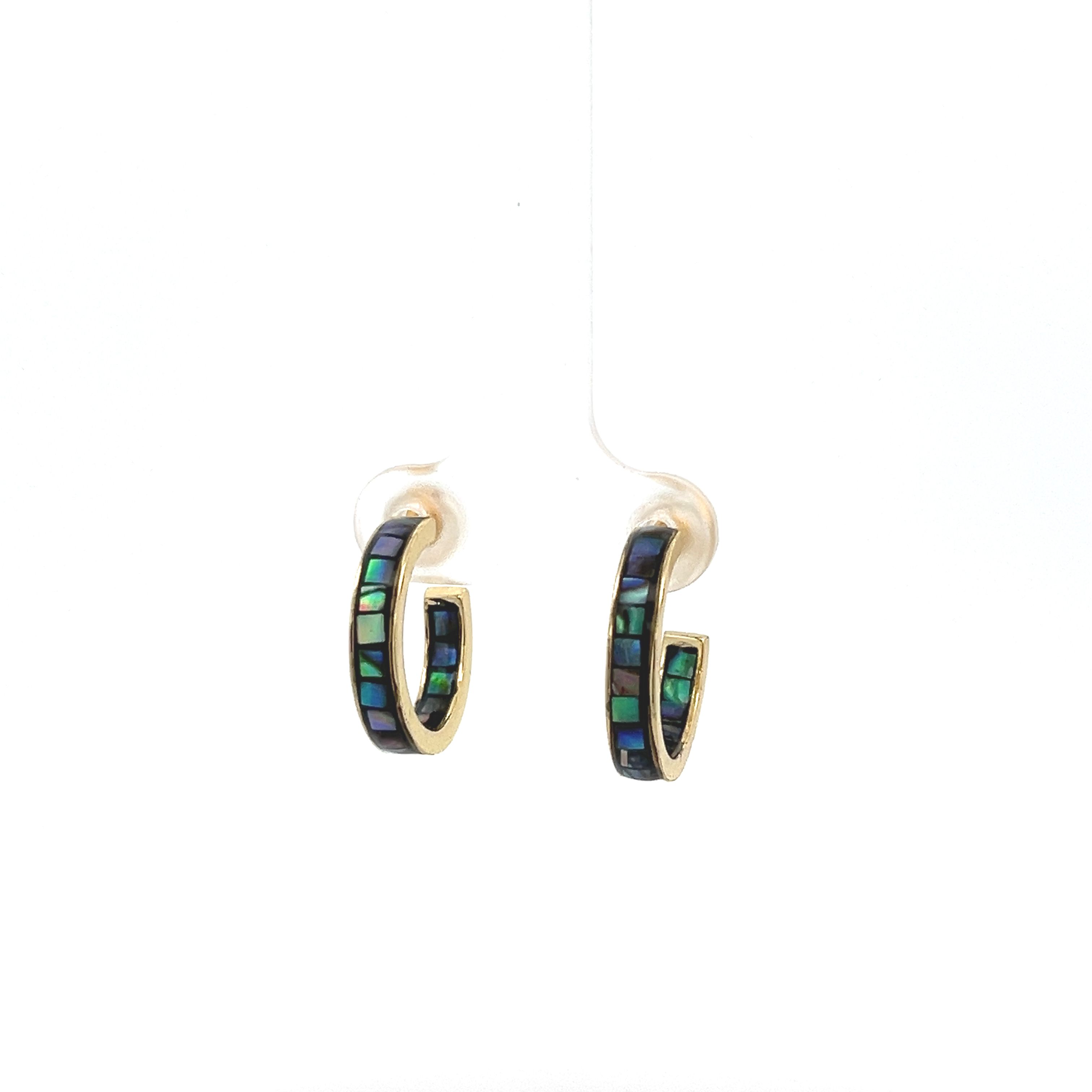 ENAMEL SQUARE SHELL STUDS