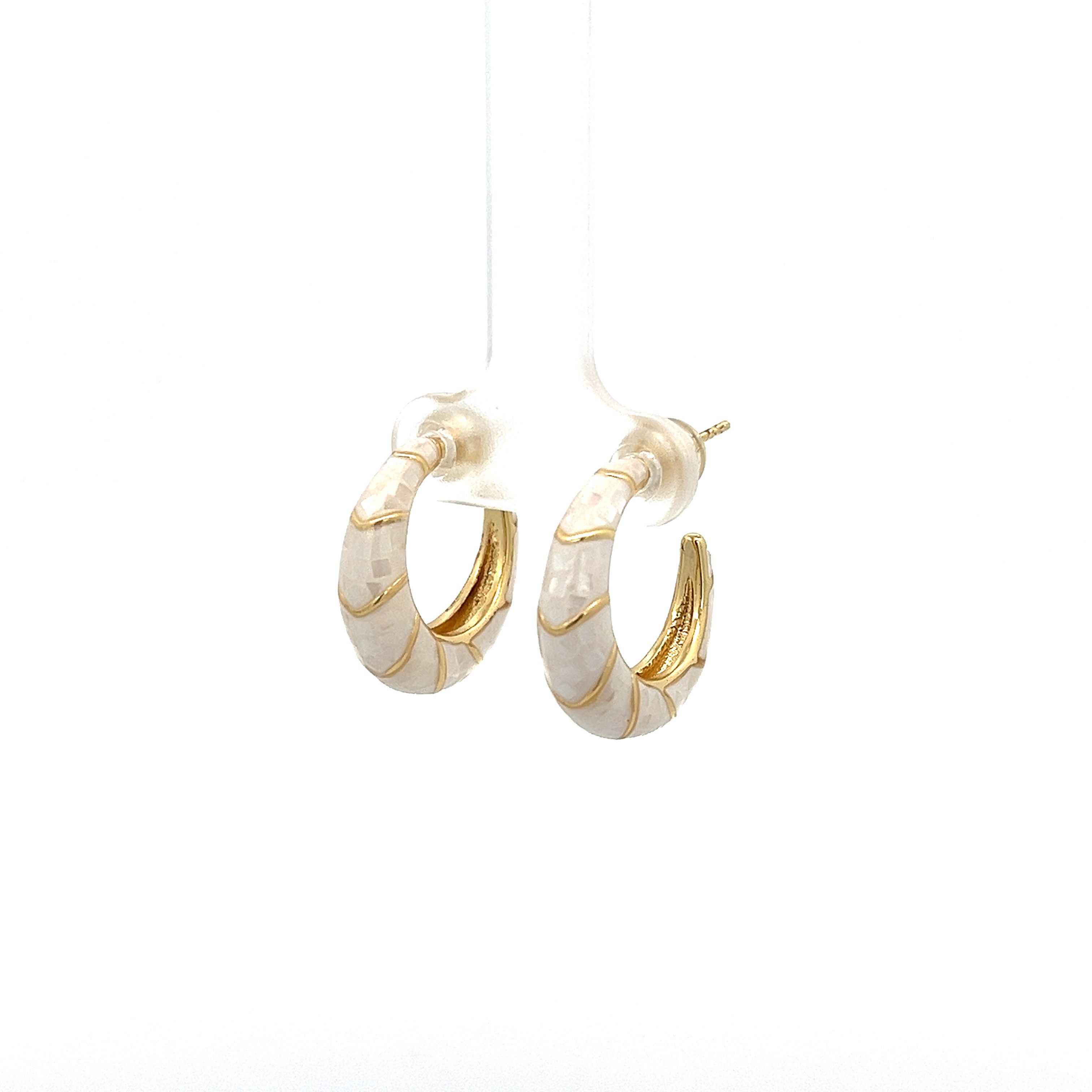 DRIP OIL PATCH SHELL EARRING