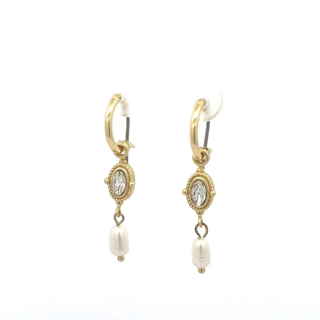 DIAMOND-SET PEARL EARRING