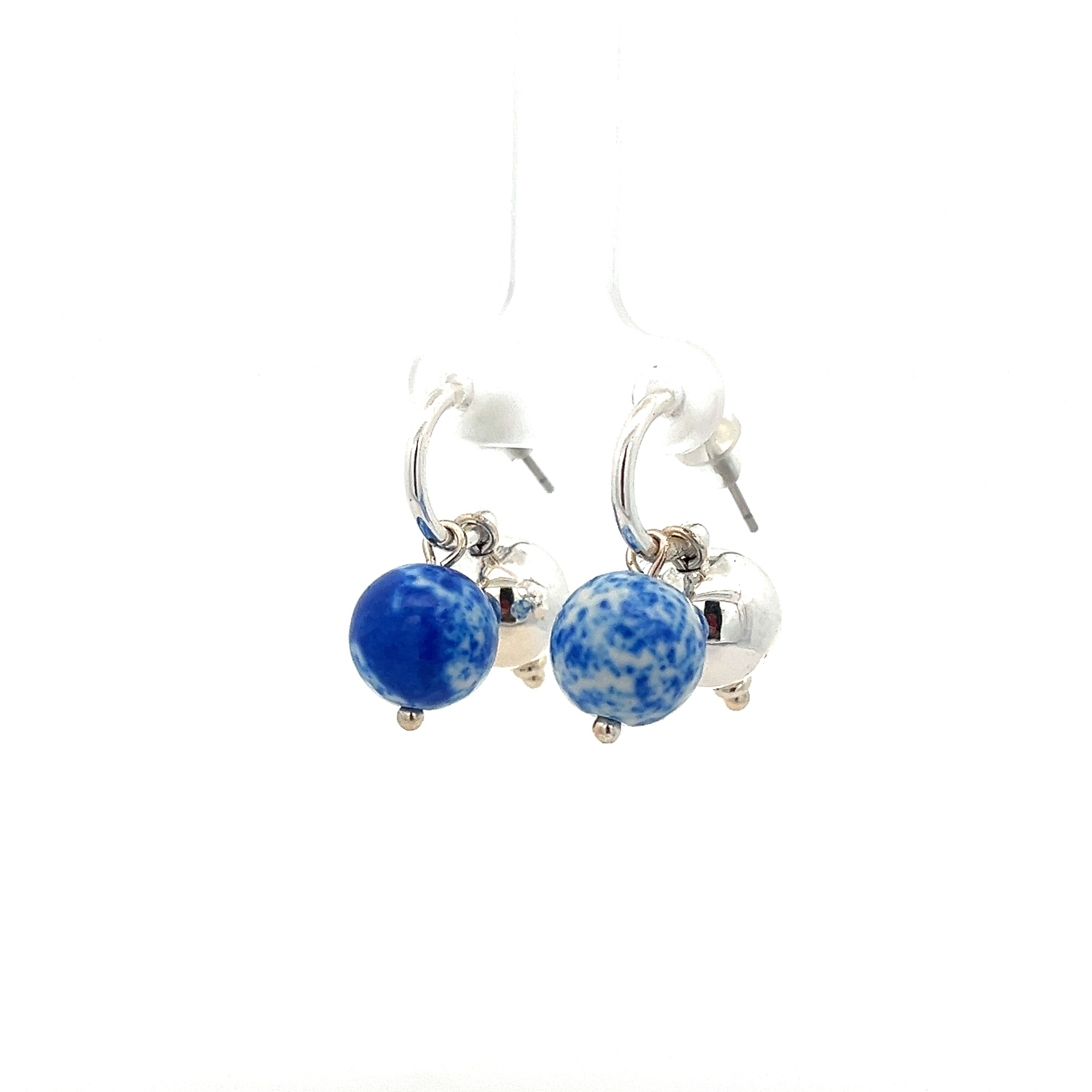 BLUE-WHITE RAIN COLOR STONE EARRING