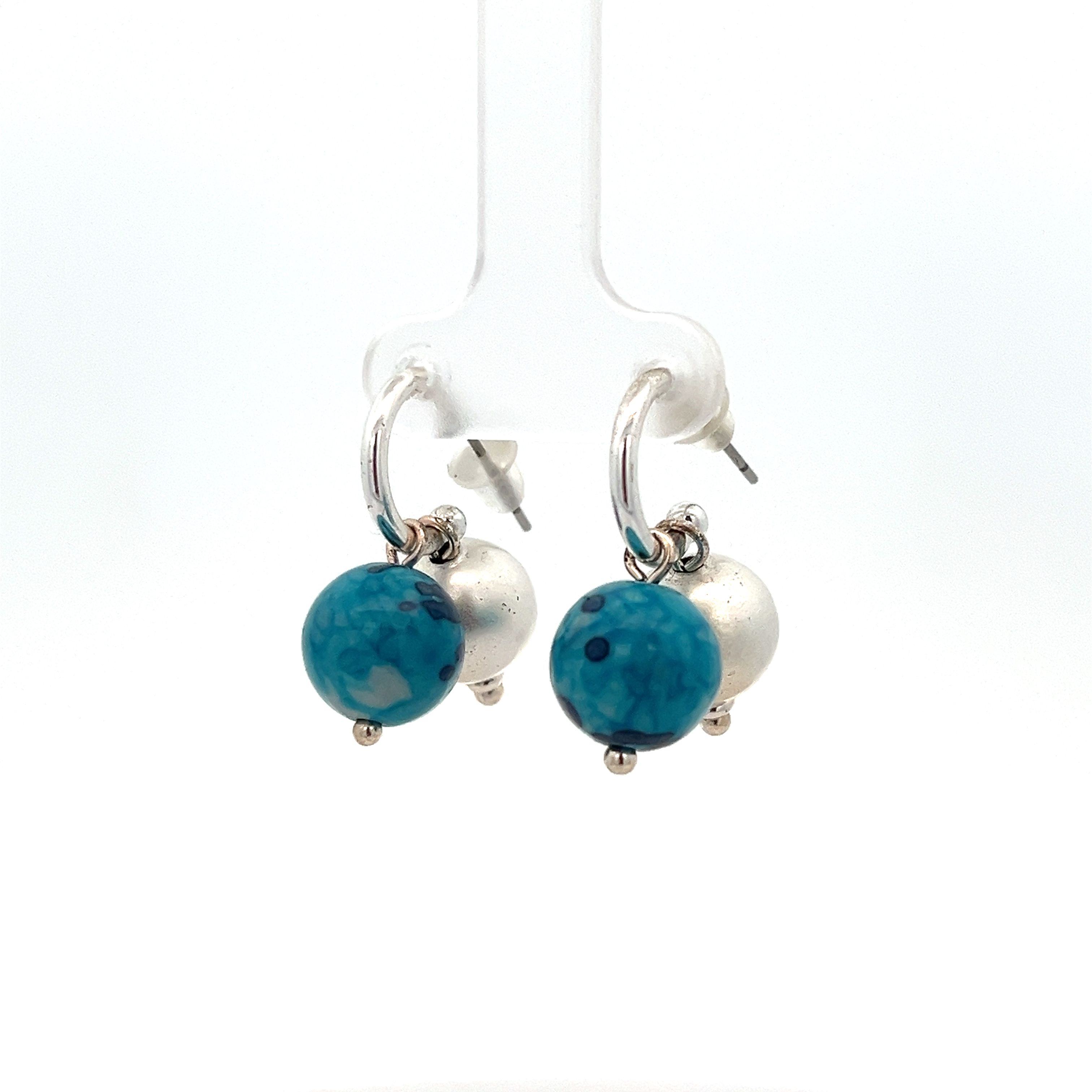 INKY BLUE RAIN COLOR STONE EARRING