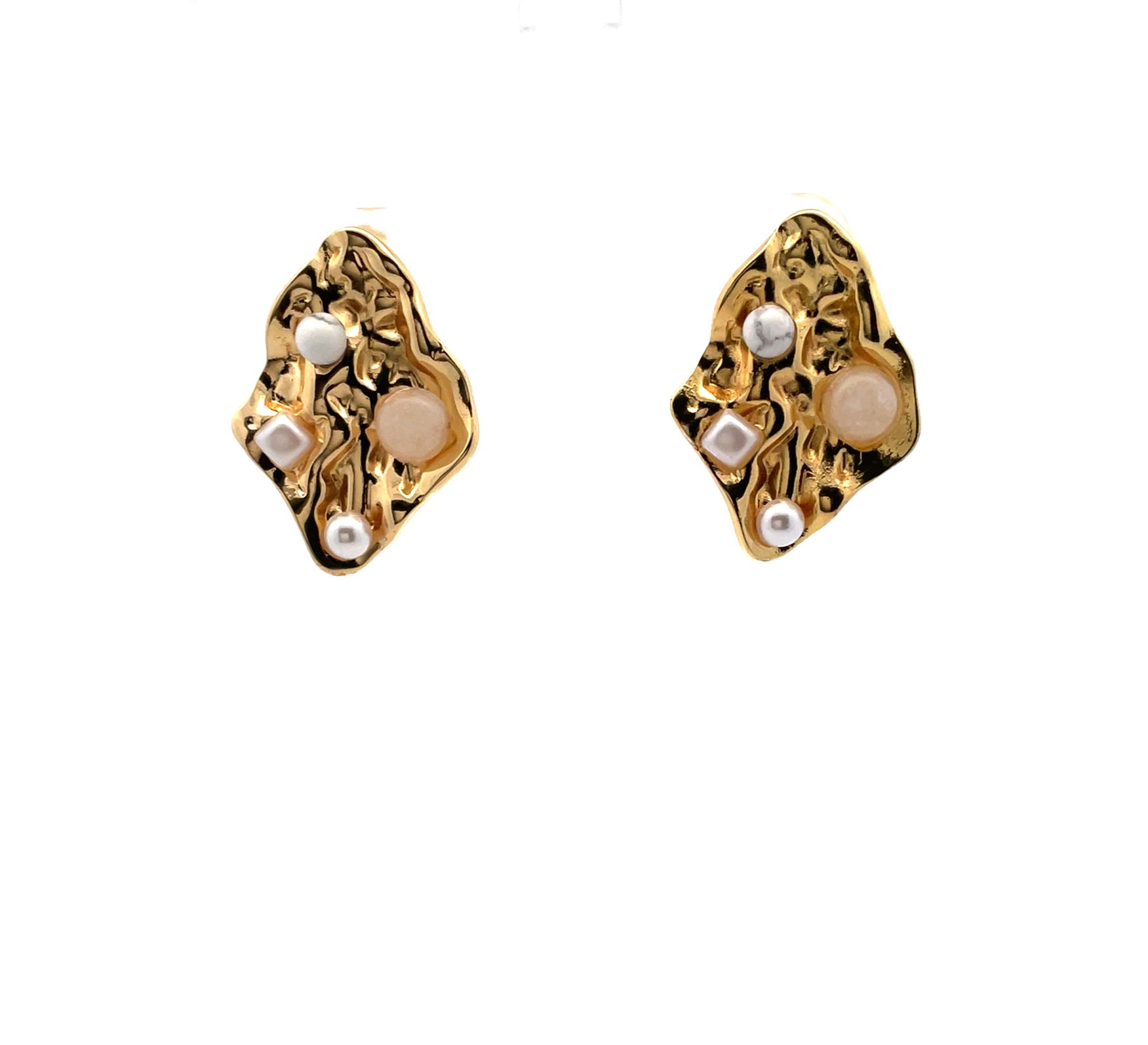IRREGULAR PLEATRD GEOMETRIC SHAPE STUDS
