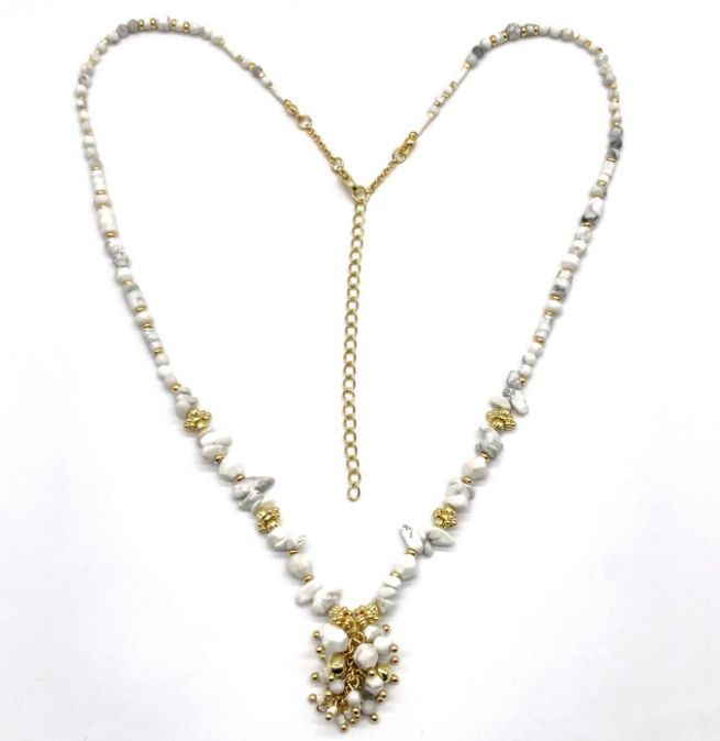 WHITE TURQUOISE NECKLACE 