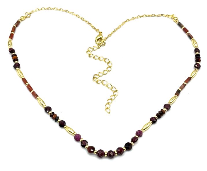 RED GARNETS NECKALCE