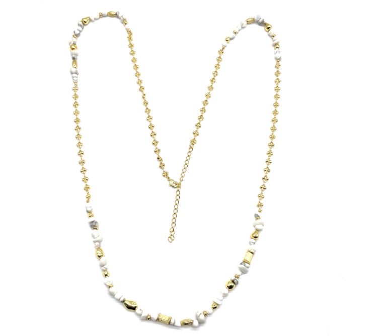 WHITE TURQUOISES HAND-LINKED NECKLACE 