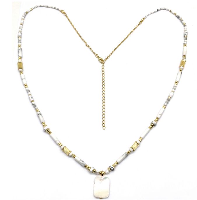 SQUARE WHITE SHELL PENDANT NECKLACE 