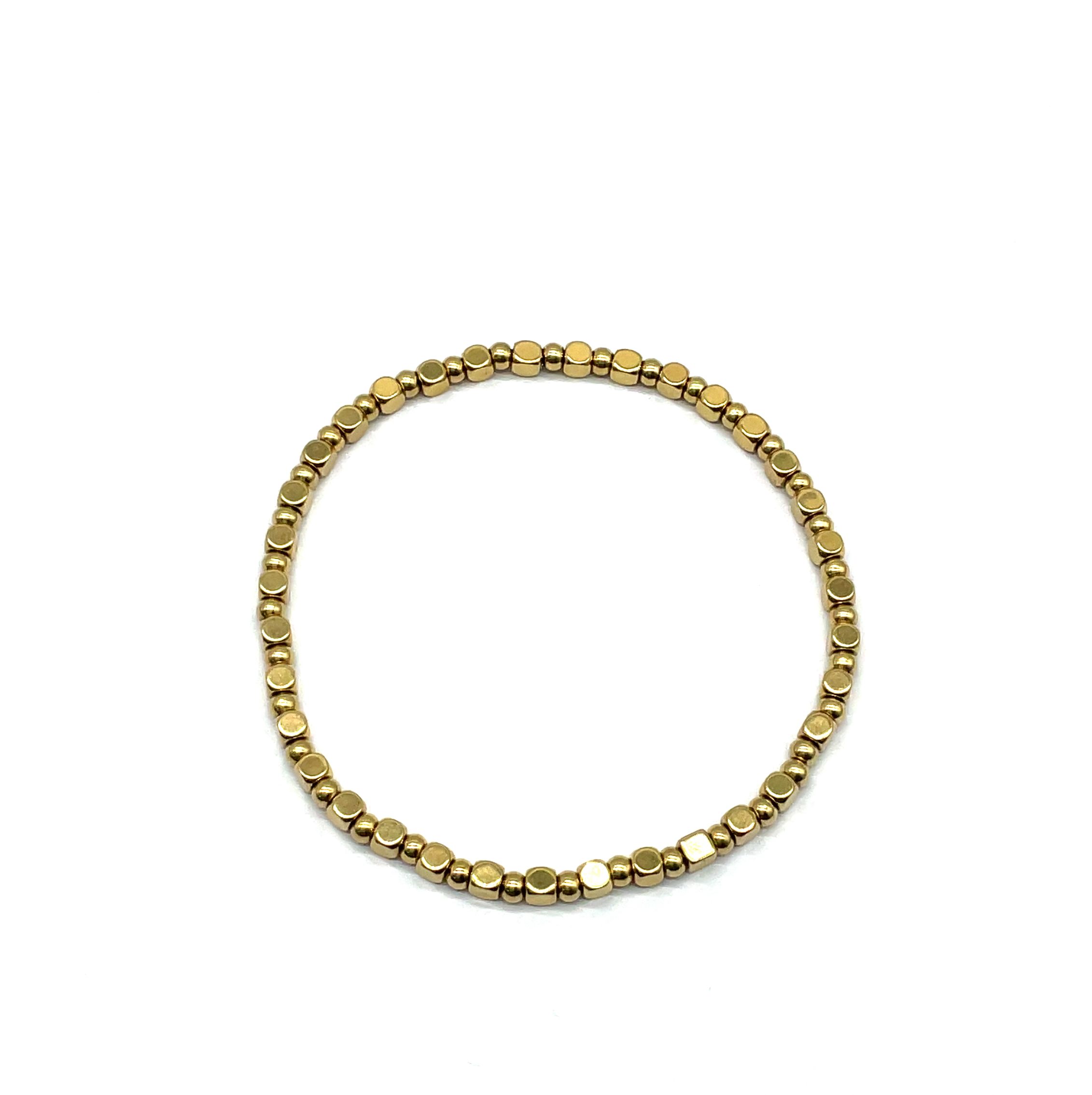 3X3.1X1.2MM ROUND CORNER SQUARE BEADS BRACELET