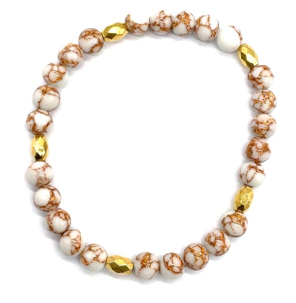 WHITE SHELL BEADS BRACELET
