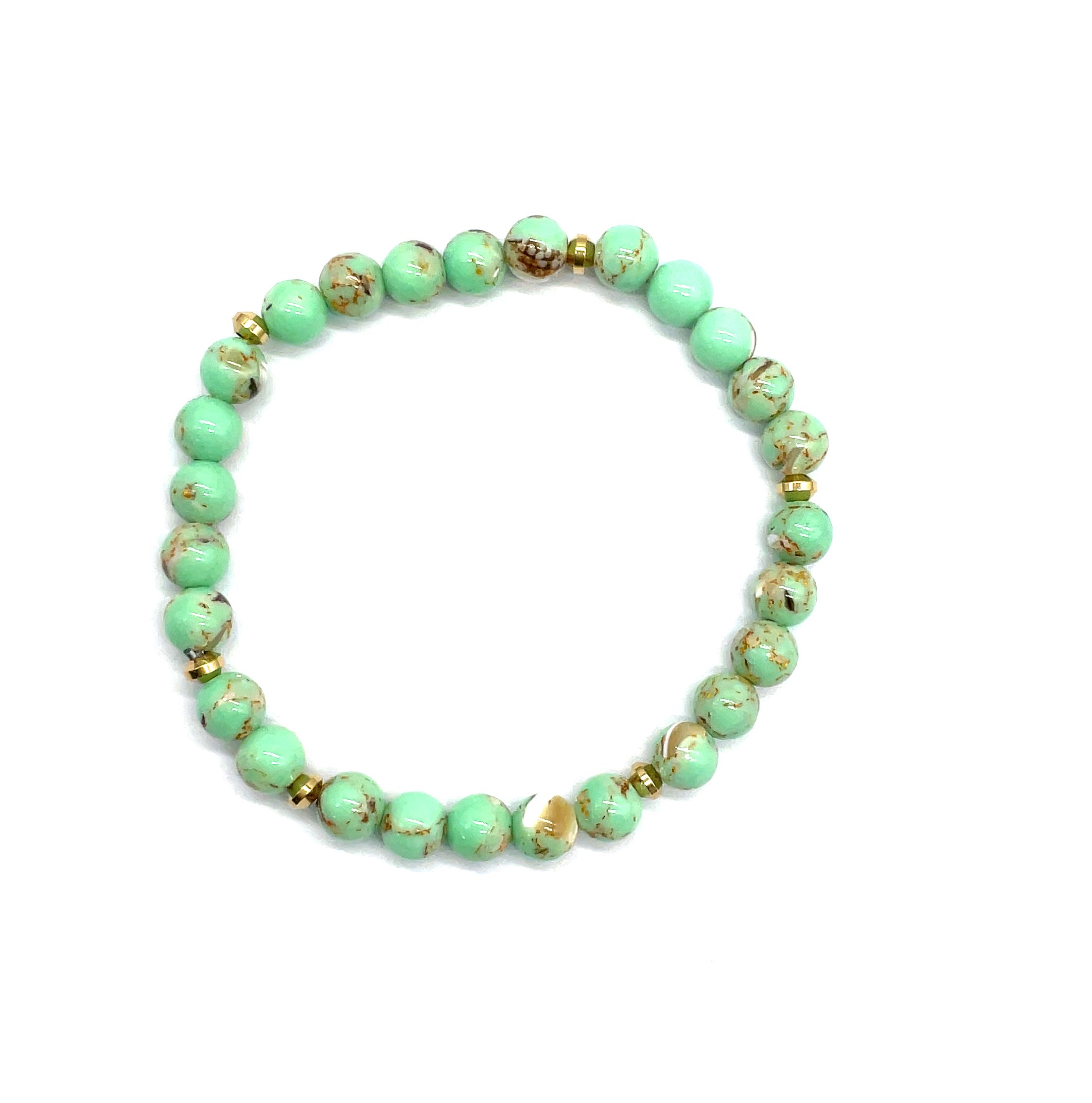 6MM LIGHT GREEN SHELL BEADS BRACELET