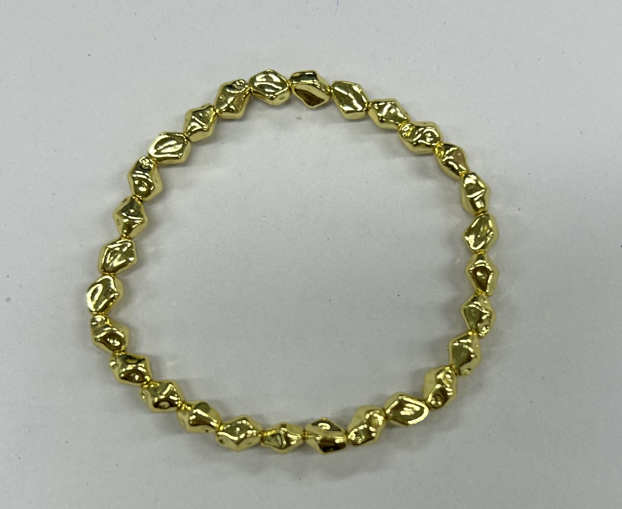 GOLDEN IRRGULAR BEADS ELASTIC STRING BRACELET