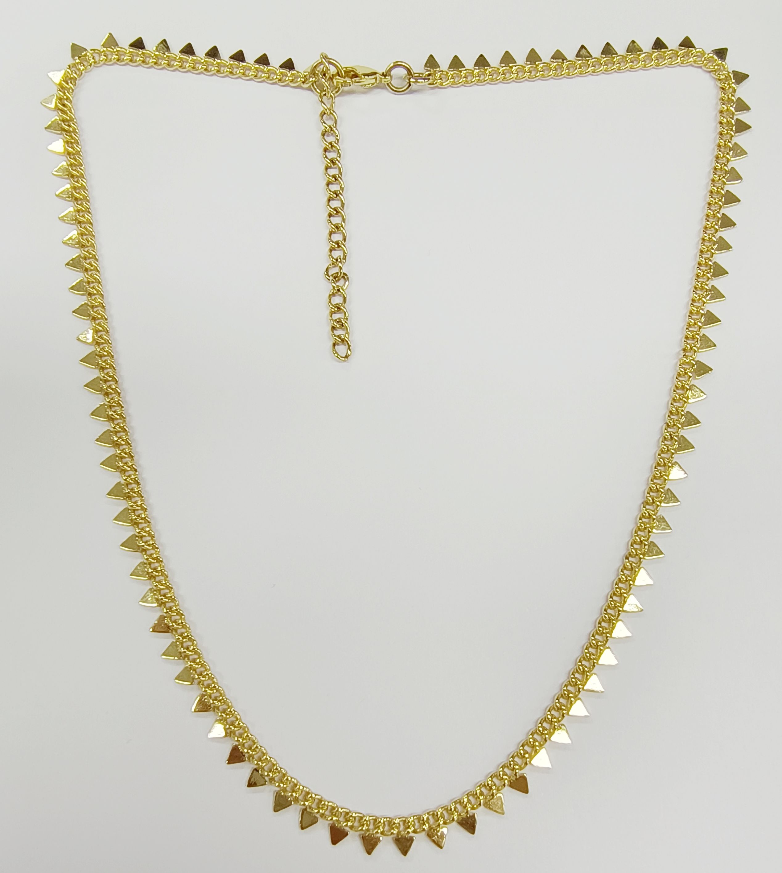 GOLDEN TRIANGULAR CHAIN NECKLACE