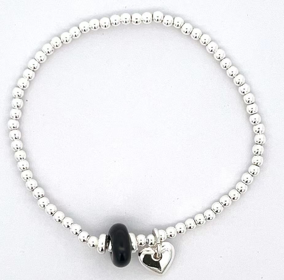 BLACK AGATE ABACUS BEAD HEART-SHAPED PENDANT BRACELET